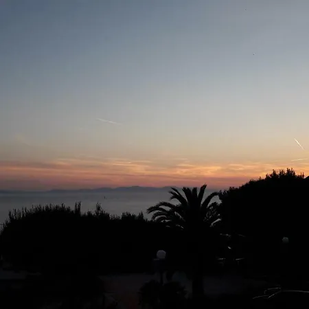 Sul Tramonto شقة